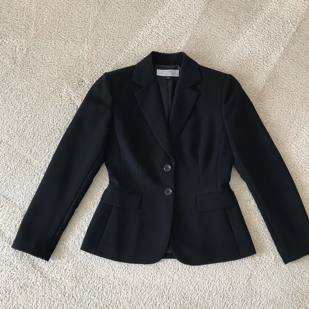 Tahari ASL Classic Black Jacket & Skirt Suit 2P